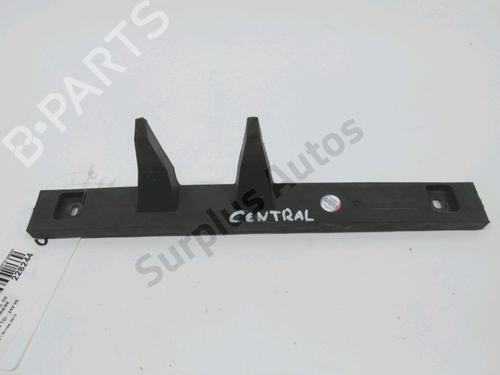 Support du pare-chocs arrière AUDI A4 B8 Avant (8K5) 3.0 TDI (204 hp) 31001007