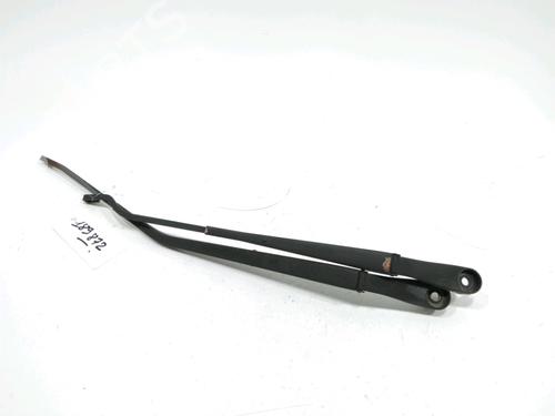 Used Front windshield wiper arm KIA CERATO I Hatchback (LD) 2.0 CRDi (112 hp) 31007693