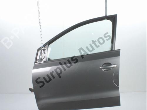 Used Left front door VW POLO V (6R1, 6C1) 1.6 TDI (90 hp) 28244520
