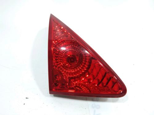 Used Left tailgate light PEUGEOT 3008 I MPV (0U_) 2.0 HDi 150 / BlueHDi 150 (150 hp) 31005880