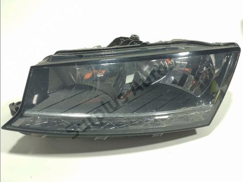 Phare gauche SKODA FABIA III (NJ3) 1.0 (75 hp) 31938864