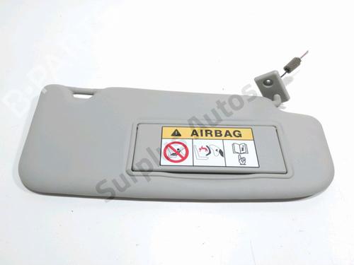 Used Right sun visor Right sun visor 37784916 37784916