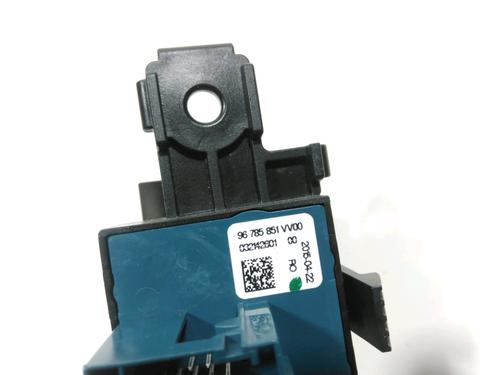 Switch PEUGEOT 308 SW II (LC_, LJ_, LR_, LX_, L4_) 1.6 BlueHDi 120 | BP29857192I30