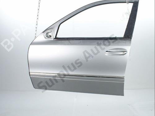 Used Left front door MERCEDES-BENZ E-CLASS T-Model (S211) E 320 T CDI (211.226) (204 hp) 28244270