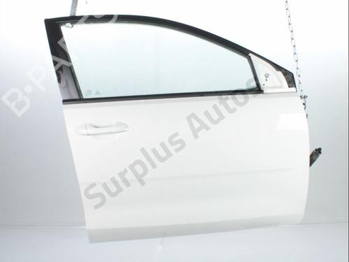 right-front-door-kia-rio-iv-yb-sc-fb-2017-31938721 main image