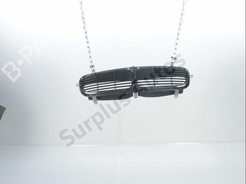 Used Grille Grille 37771538 37771538