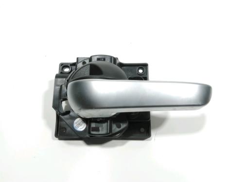 Used Rear left interior door handle Rear left interior door handle FIAT 500X (334_) 1.4 (334AXC1B, 334AXC11) (140 hp) 37779957 37779957