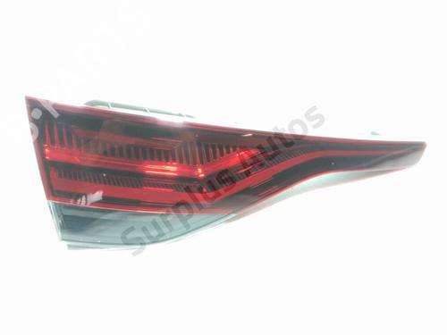 left-tailgate-light-renault-megane-iv-hatchback-b9amn_-2015-37292601 main image