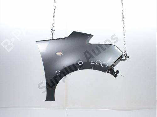 Used Right front fenders Right front fenders 37771684 37771684