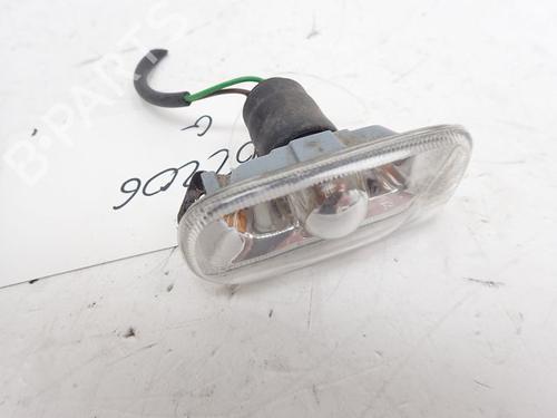 Used Left side indicator AUDI A4 B6 Avant (8E5) 2.5 TDI quattro (180 hp) 31005491