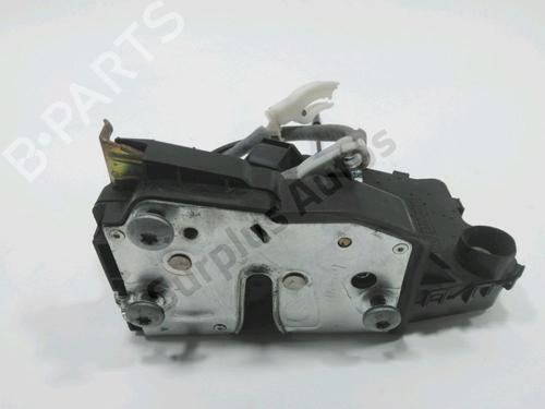 Used Front left lock Front left lock 37777637 37777637