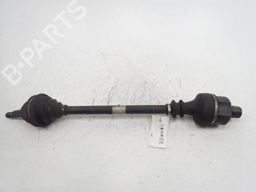 Aandrijfas links voor RENAULT ESPACE II (J/S63_) 2.1 TD (J633, J634, J/S635, J/S63D) (88 hp) 31261780