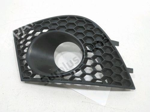 Used Grille SEAT IBIZA III (6L1) 1.4 TDI (70 hp) 30993203