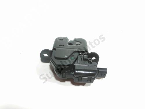 Used Tailgate lock SMART FORFOUR Hatchback (453) 1.0 (453.042, 453.043) (71 hp) 30087076