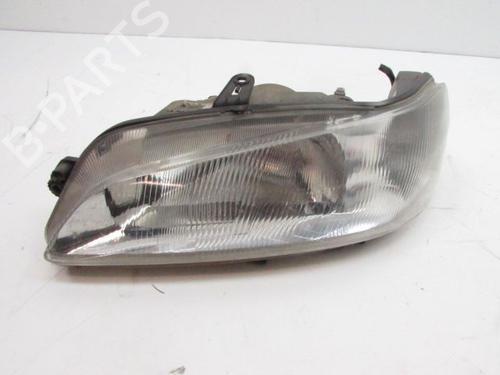 Used Left headlight PEUGEOT 306 Hatchback (7A, 7C, N3, N5) [1993-2003]  31005089