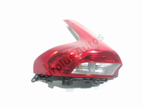 Rückleuchte Links für VOLVO V40 Hatchback (525) D2 (114 hp) 31846213