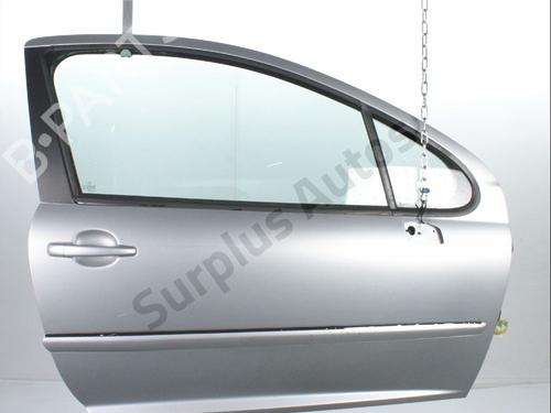 Used Right front door Right front door 38793696 38793696