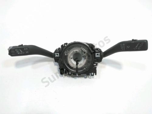 Used Steering wheel controls VW GOLF VI (5K1) 1.6 TDI (105 hp) 32260733