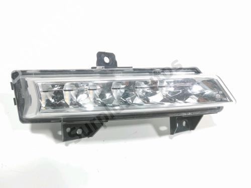 right-daytime-light-renault-megane-iii-hatchback-bz01_-b3_-2008-36946858 main image