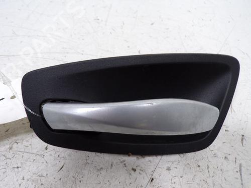 Venstre fortil invendig håndtag BMW 1 Coupe (E82) 120 d (177 hp) 30996351