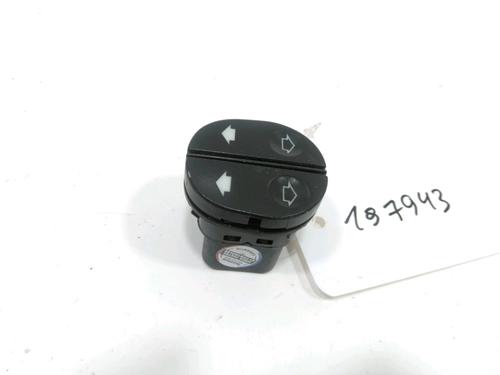 Used Left front window switch FORD FIESTA V (JH_, JD_) 1.6 16V (100 hp) 30998992