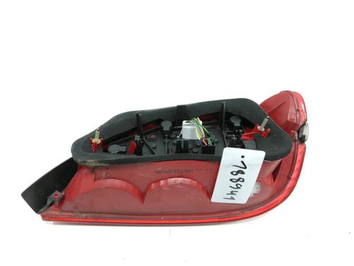 Left taillight PEUGEOT 406 (8B) 2.0 HDI 110 | BP31006547C34