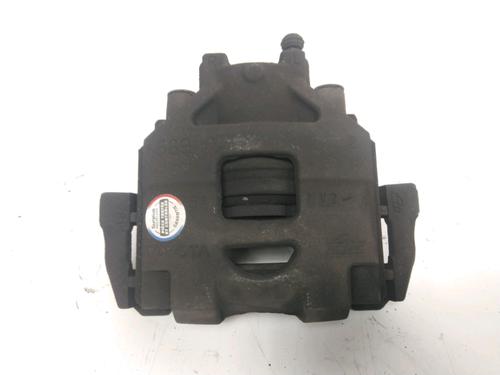 Used Left front brake caliper TOYOTA YARIS (_P9_) 1.4 D-4D (NLP90_, NLP90R) (90 hp) 29857203
