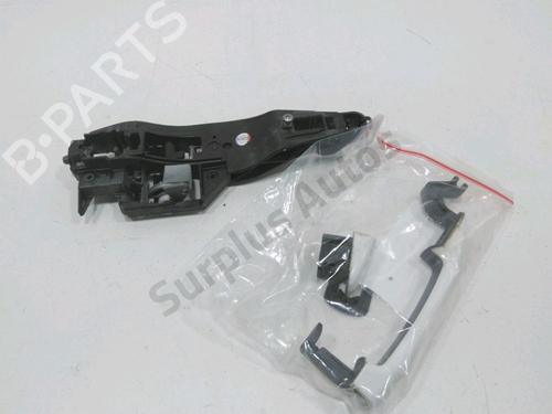 rear-left-exterior-door-handle-peugeot-208-i-ca_-cc_-2012-2013-2014-2015-2016-2017-2018-2019-2020-2021-30999806 main image