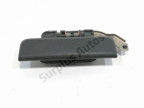front-left-exterior-door-handle-peugeot-106-i-1a-1c-1991-1992-1993-1994-1995-1996-32181498 main image