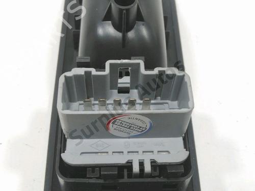 Left front window switch RENAULT TWINGO II (CN0_) 1.2 16V (CN04, CN0B) | BP32460924I27