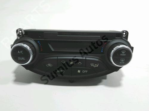 Used Climate control Climate control TOYOTA YARIS (_P13_) 1.5 Hybrid (NHP130_, NHP130) (101 hp) 40213070 40213070