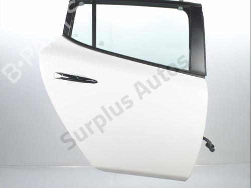 right-rear-door-nissan-leaf-ze0-2010-2011-2012-2013-2014-2015-2016-2017-37780139 main image