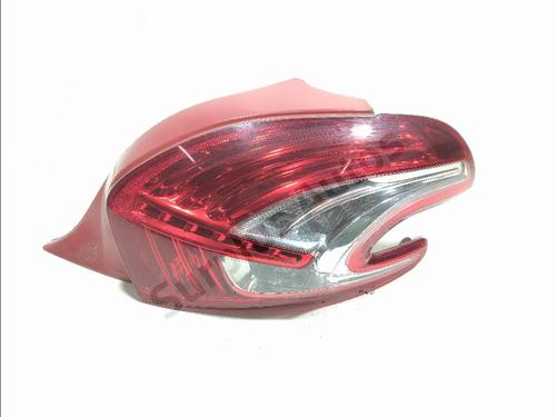 right-taillight-peugeot-208-i-ca_-cc_-2012-2013-2014-2015-2016-2017-2018-2019-2020-2021-35774034 main image