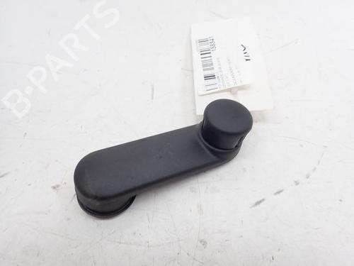 Comutador vidro trás direito DACIA SANDERO 1.5 dCi (86 hp) 31207712