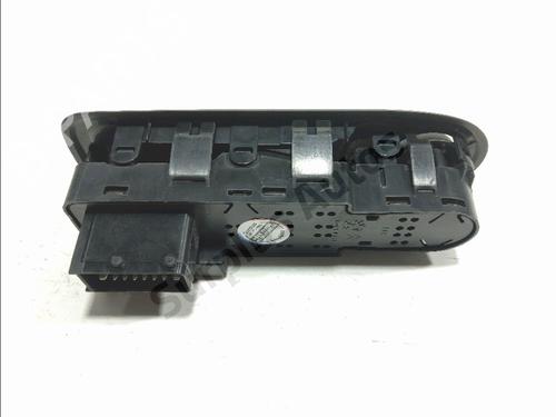 Left front window switch CITROËN C3 II (SC_) 1.2 VTi 82 | BP37870819I27 - Image 2