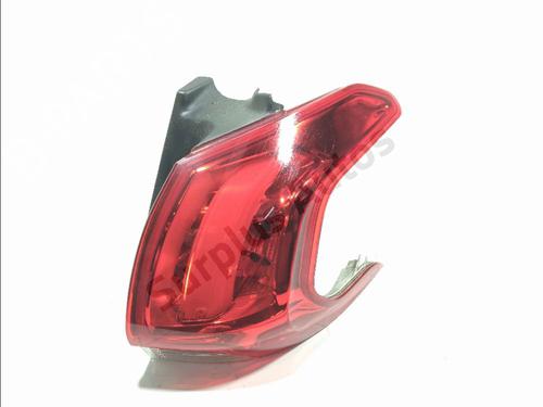 Used Right taillight Right taillight 37788581 37788581