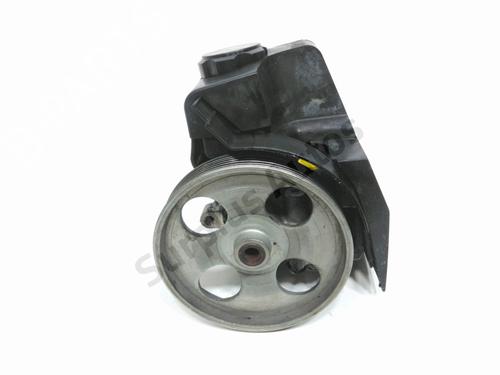 Used Steering pump PEUGEOT 206+ (2L_, 2M_) 1.1 (60 hp) 28225213