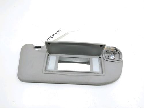 Used Right sun visor Right sun visor 31002513 31002513