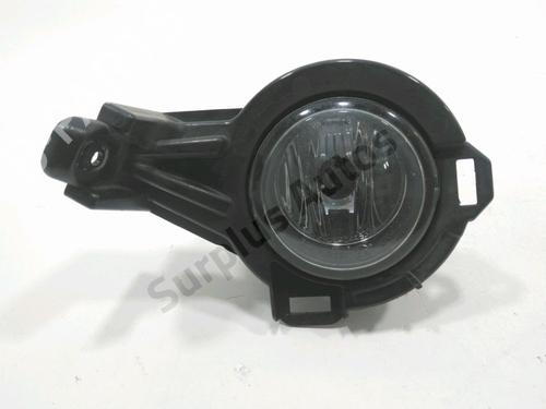 Used Left front fog light NISSAN JUKE (F15) 1.5 dCi (110 hp) 31004713