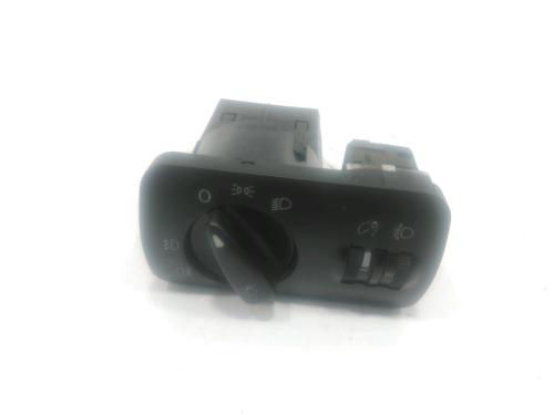 Used Headlight switch Headlight switch SEAT CORDOBA (6K1, 6K2) 1.9 TDI (110 hp) 37768468 37768468