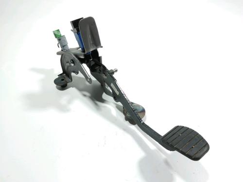 Used Clutch pedal Clutch pedal RENAULT CAPTUR I (J5_, H5_) 0.9 TCe 90 (90 hp) 28224911 28224911