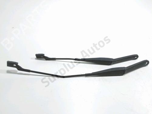 front-windshield-wiper-arm-ford-fiesta-vi-cb1-ccn-2008-31798606 main image
