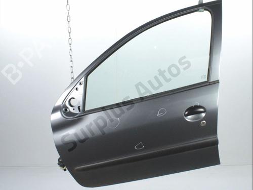 Used Left front door Left front door PEUGEOT 206+ (2L_, 2M_) 1.4 HDi eco 70 (68 hp) 33839081 33839081