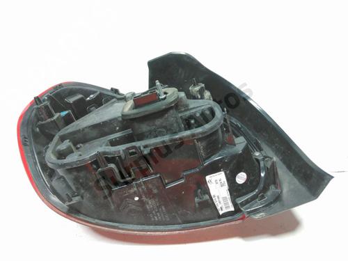 Right taillight CITROËN C3 III (SX) 1.2 PureTech 82 | BP39765788C35 - Image 3