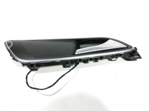 Used Front right interior door handle Front right interior door handle 37774829 37774829