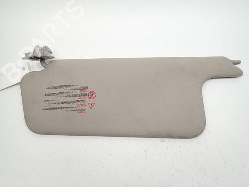 Used Right sun visor Right sun visor 31002258 31002258