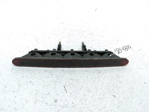 Used Third brake light Third brake light CITROËN XSARA (N1) 1.9 TD (90 hp) 31007037 31007037