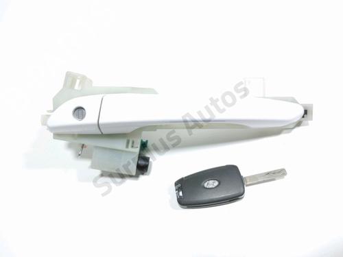 Used Front left exterior door handle Front left exterior door handle 37774706 37774706