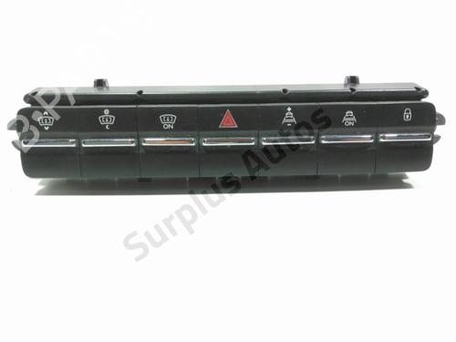 Used Warning switch PEUGEOT 5008 (0U_, 0E_) 1.6 HDi (114 hp) 28229570
