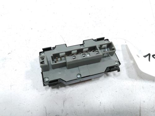 Warning switch MERCEDES-BENZ C-CLASS (W202) C 250 Turbo-D (202.128) | BP30989981I22